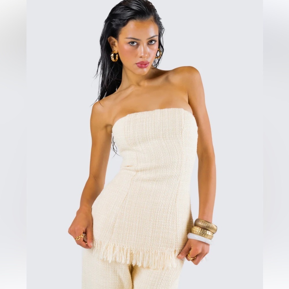 NWOT Finesse Havanah Ivory Tweed Strapless Top